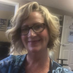 Meet your Posher, Renee